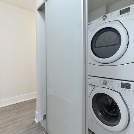 Delsuites - 300 Front Street - 30 Night Stays Τορόντο Εξωτερικό φωτογραφία